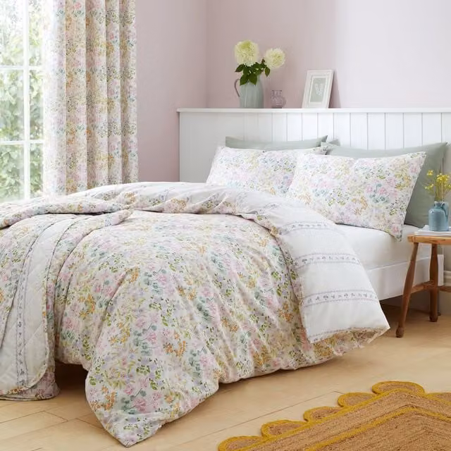 Dreams & Drapes Ditzy Floral Reversible Duvet Cover and Pillowcase Set, Multicolour, W/D/H: 200 x 200 cm