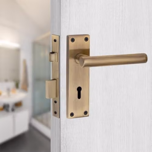 Golden Grace Victorian Scroll Door Handle and Antique Brass Key Lock Set – 2