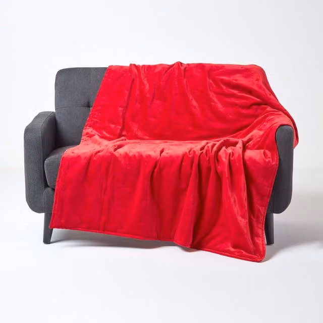 Homescapes Red and Orange Quilted Velvet Throw, W: 150 cm
