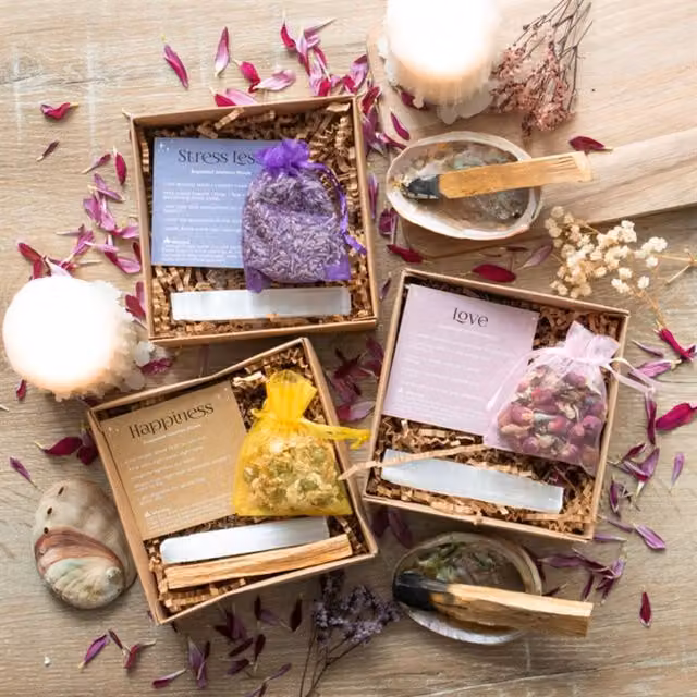 KDMK Organic Herbal Magick Spell Kit for Stress Relief in Multicolour and Yellow