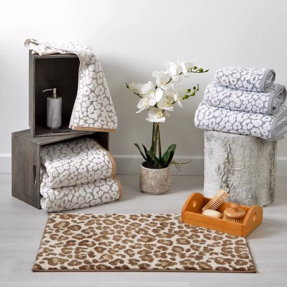 Allure Bath Fashions Leopard Bath Mat, Non-Slip and Quick-Drying, Beige, W: 50 cm, D: 80 cm – 2