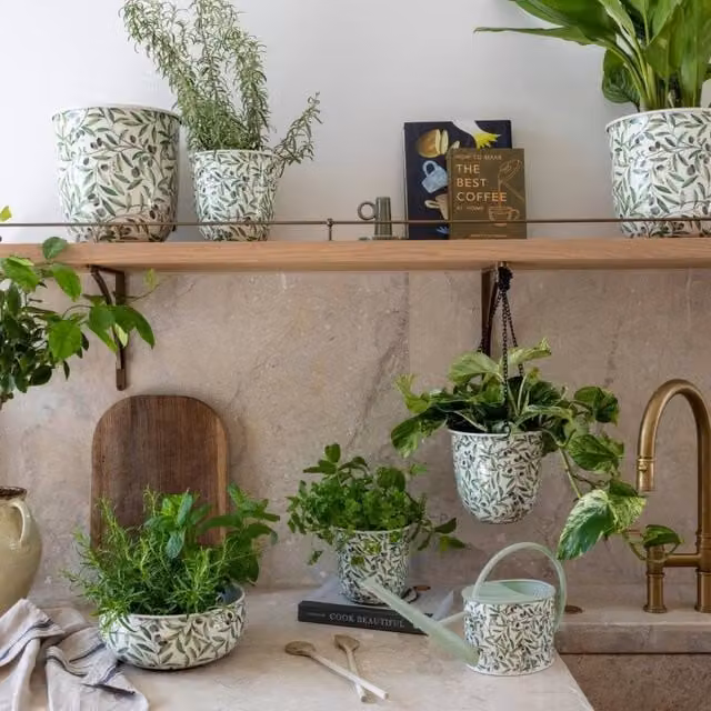 Ivyline Maisie Vintage Olive Green Metal Planter Set of 2