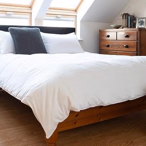 The Lyndon Company King Size Duck Feather and Down 10.5 Tog Duvet, White