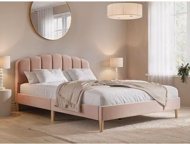 Flair Scallop Upholstered Velvet Bed Frame in Pink, 140 x 200 cm
