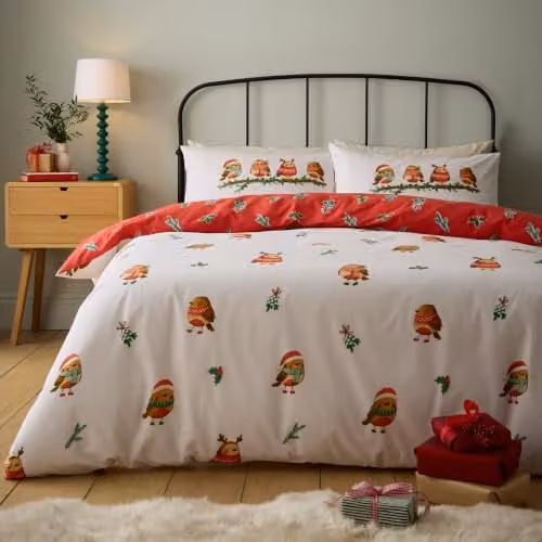 Catherine Lansfield Christmas Robins Reversible Double Duvet Cover and Pillowcase Set, Red, W/D/H: 200 x 200 cm – 1