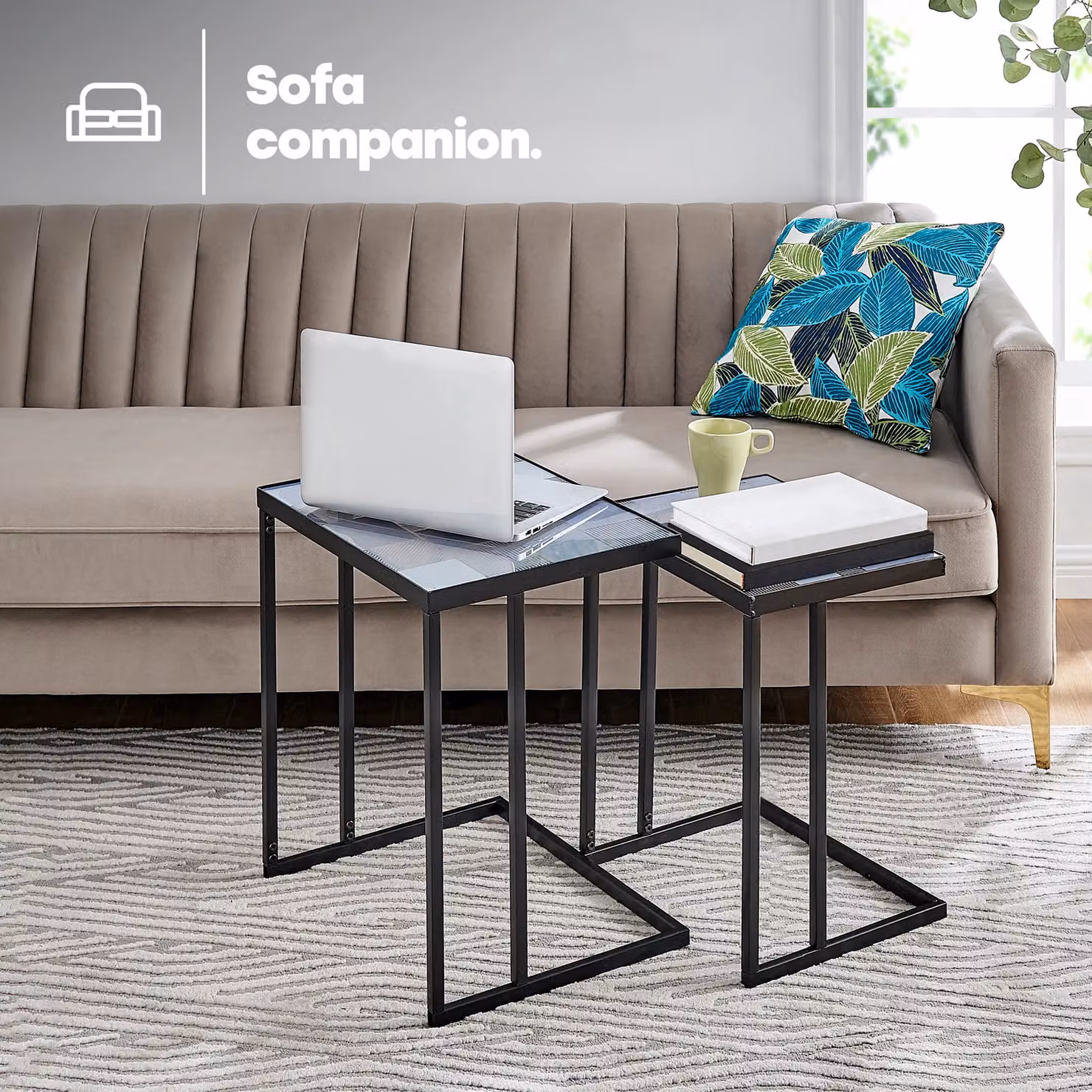 LIVIVO Kavic Set of 2 Geometric Glass and Metal Nested Square Tables in Black and Transparent – 2
