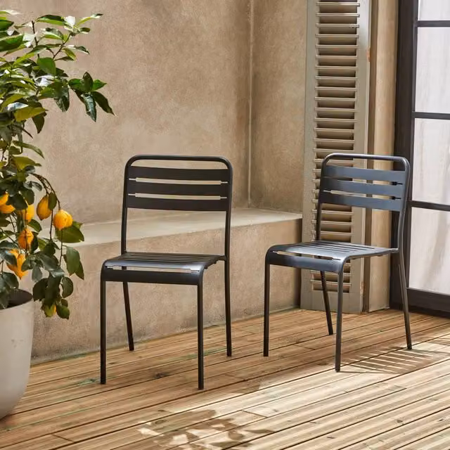 sweeek Pair of Stackable Steel Garden Chairs in Matt Dark Grey – 1