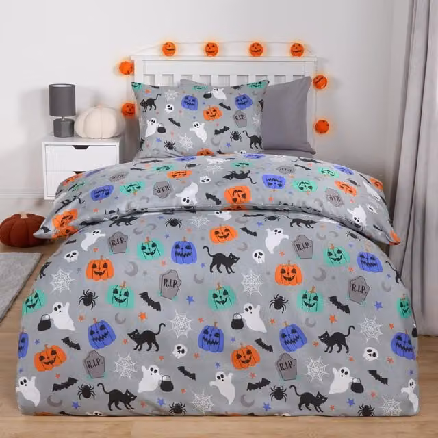 OHS Halloween Childrens Duvet Cover Set in Grey and Black