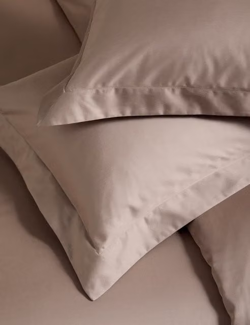 M&S 2 Pack Egyptian Cotton 400 Thread Count Silky Oxford Pillowcases in Beige