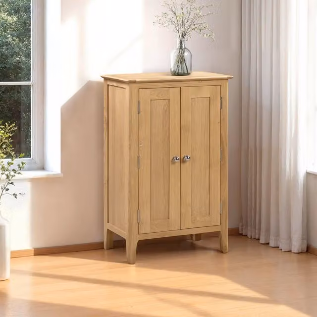 Julian Bowen Cotswold Oak 2 Door Shoe Cabinet – 1