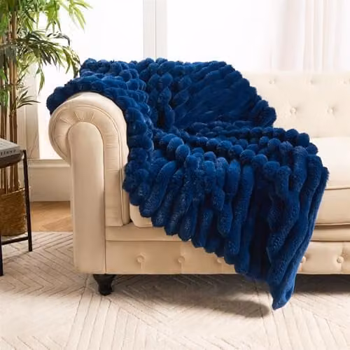 OHS Navy Blue Faux Fur Fleece Throw Blanket, W/D: 120 x 150 cm – 1
