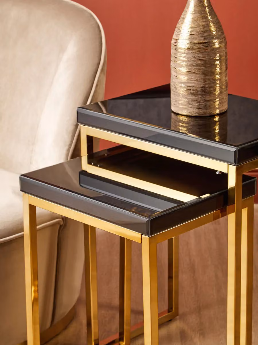 Orsina Set of 2 Modern Nesting Tables with Glossy Black Glass Tops and Gold Metal Legs – 2