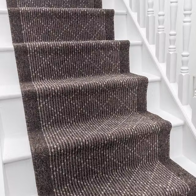 runrug Boulevard Non-Slip Stair Runner Carpet in Brown, W: 66 cm, L: 660 cm – 1