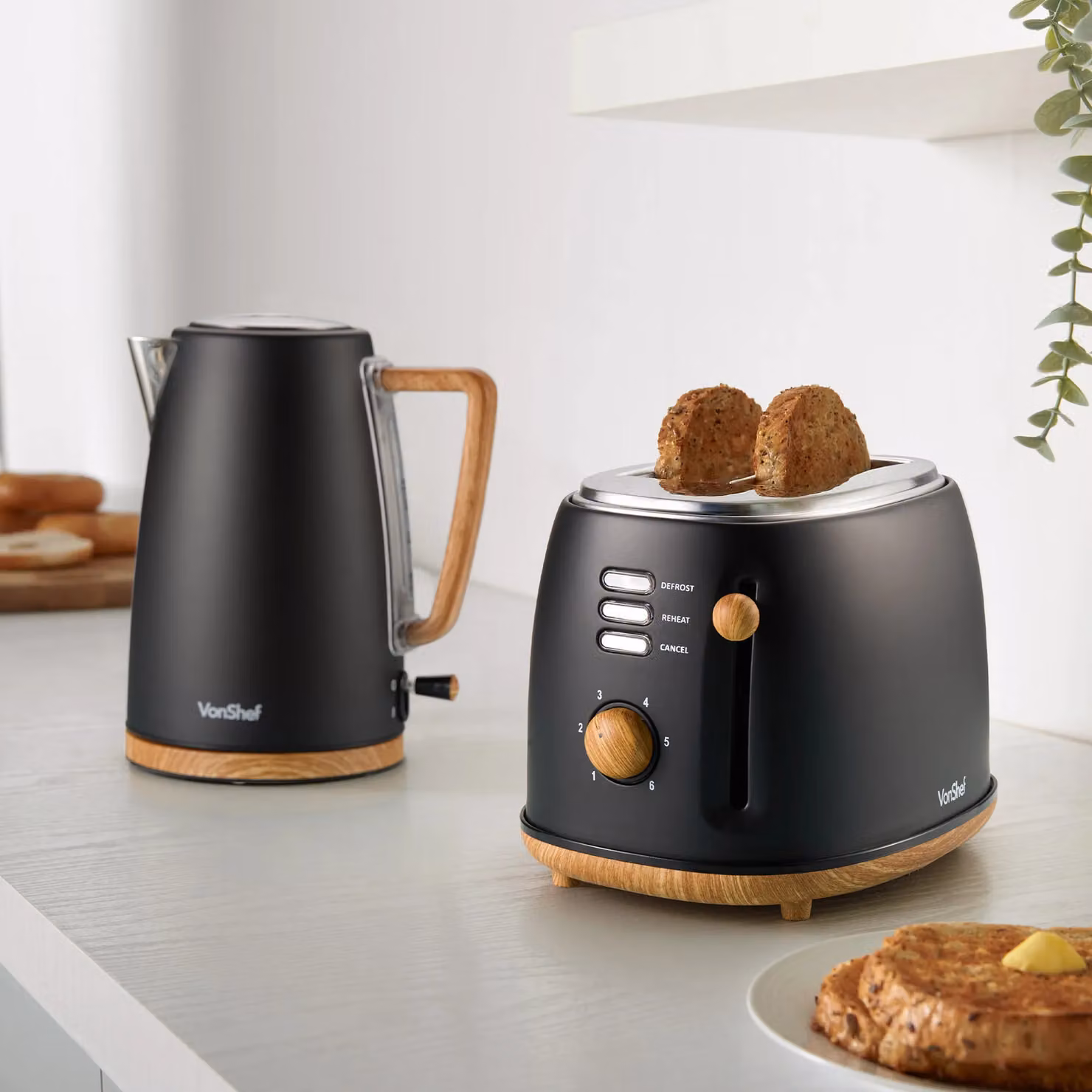 VonShef Fika Black Rapid Boil 1.7L Kettle and 2 Slice Wide Slot Toaster Set – 2