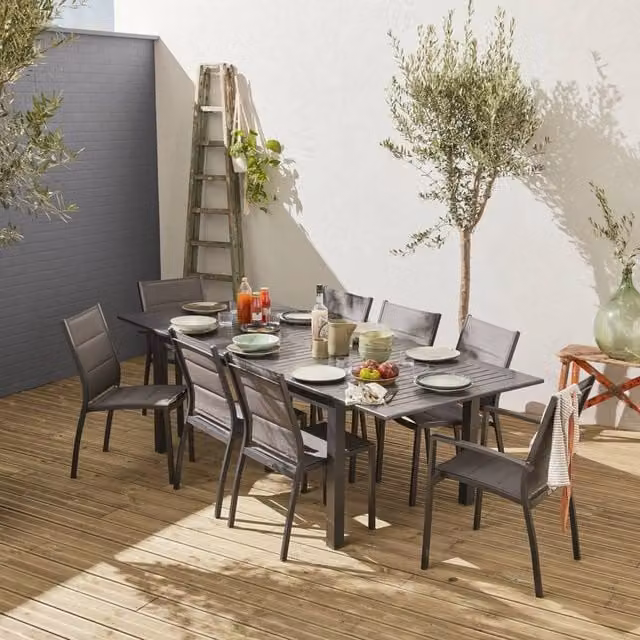 Sweekeek 8-Seater Extendable Aluminium Garden Table and Chairs Set in Dark Grey