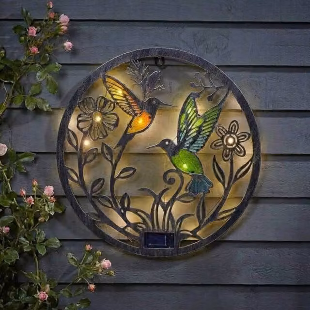 Garden Greatness Lunaria Hummingbird Disc Solar Wall Light in Multicolour, Diameter: 32 cm