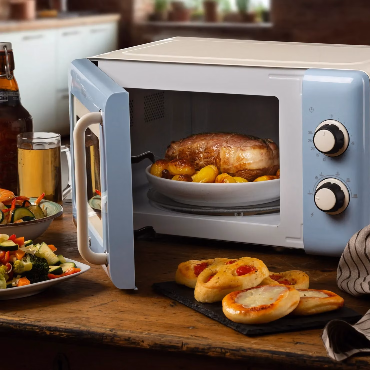 Ariete Vintage Style Solo Microwave, 800W, 20 Litre, Blue and Cream – 3