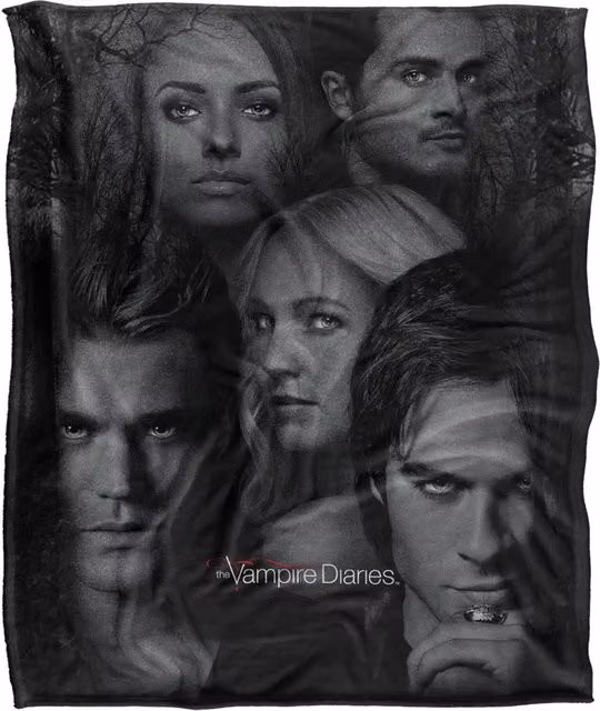 Warner Brothers The Vampire Diaries Silky Touch Super Soft Fluffy Throw Blanket in White, W: 152 cm, D: 127 cm