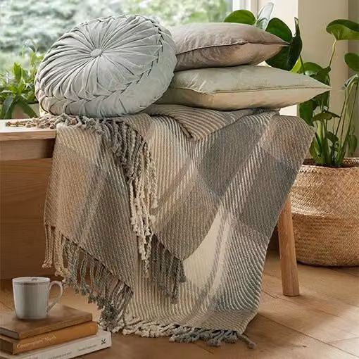 Laura Ashley Dylan Woven Cotton Checked Throw with Fringes, Grey, W: 150 cm, L: 200 cm