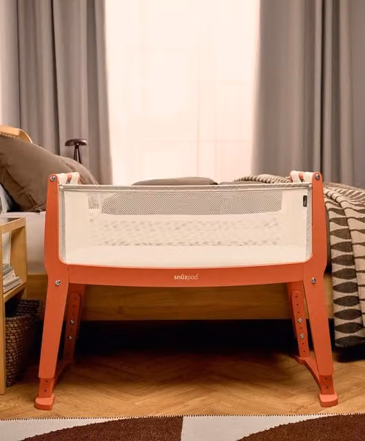 SnuzPod Studio Bedside Crib – Florence Ember