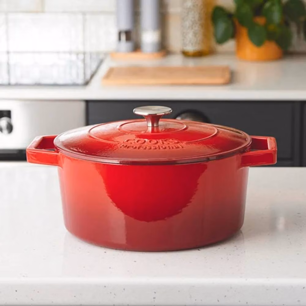 Cooks Professional Enamelled Cast Iron Casserole Dish, Red, 26 cm – 2