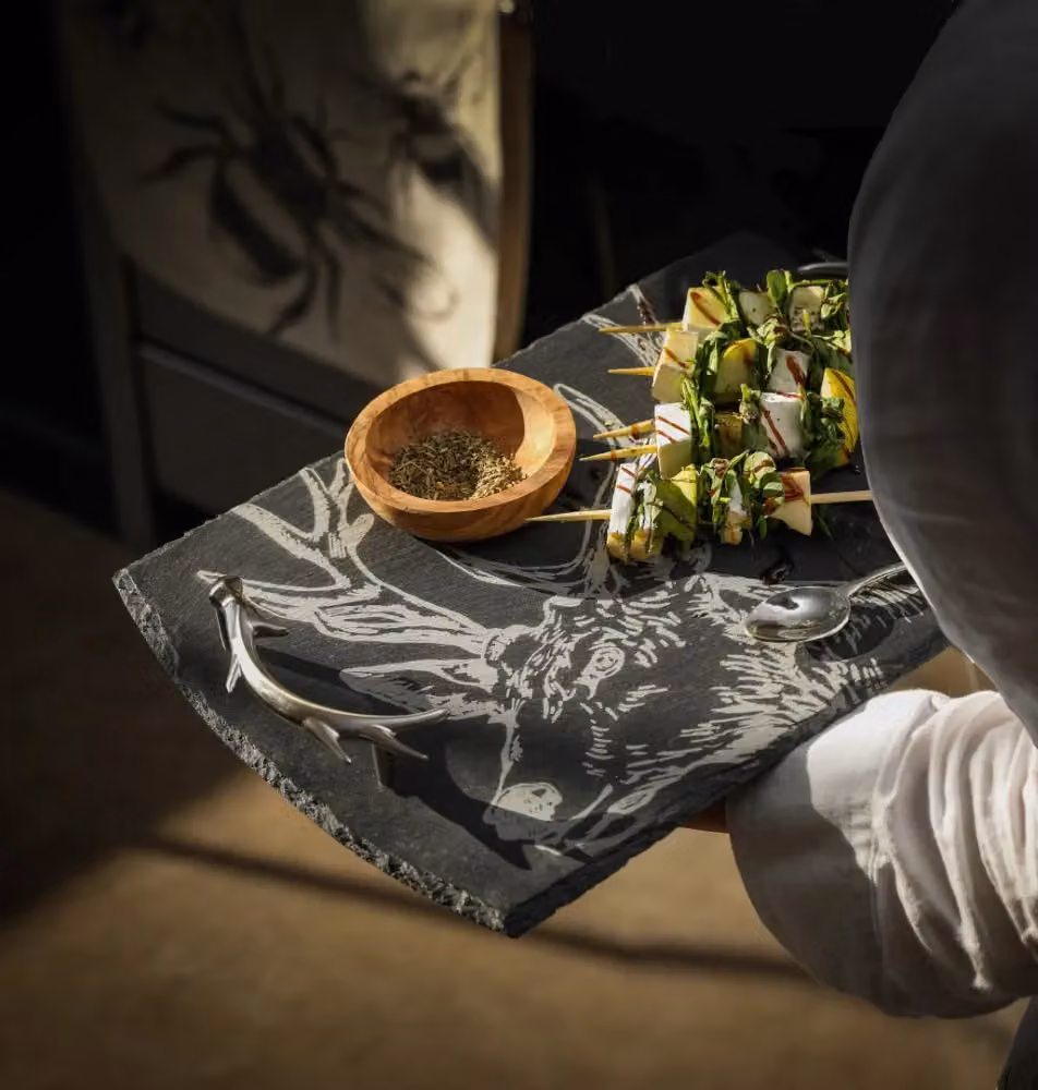 Selbrae House Rectangular Slate Serving Tray with Handles in Dark Grey – 2