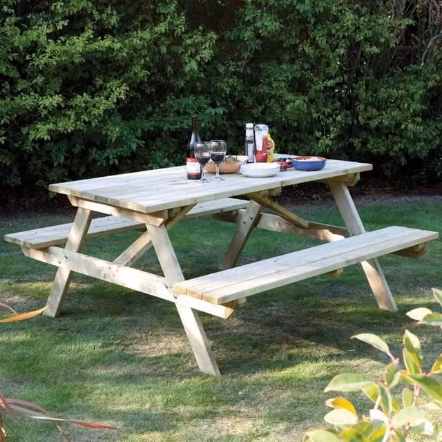 Rowlinsons 4ft Timber Picnic Bench in Natural Wood, W: 150 cm, D: 120 cm, H: 70 cm