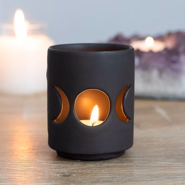 Something Different Black Ceramic Triple Moon Cut Out Tealight Holder W: 7 cm, D: 6 cm – 1