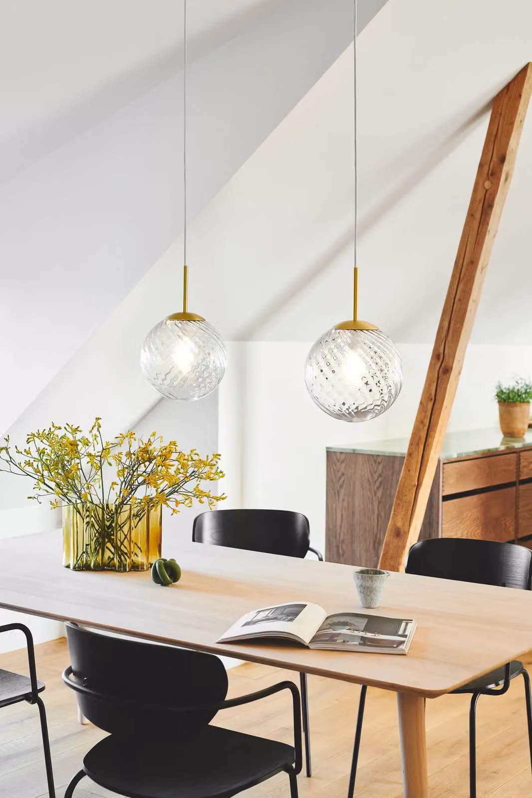 Nordlux Chisell Pendant Light in Gold and Brass with Transparent Glass, Diameter: 25 cm – 2