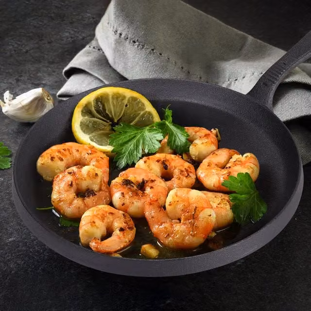 Livingandhome Uncoated Cast Iron Frying Pan, Black
