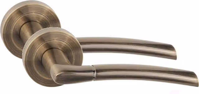Golden Grace Brass Door Handles in Gold and Bronze
