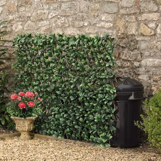 Garden Gear Artificial Laurel Leaf Hedge Trellis Expandable Privacy Screen, Green