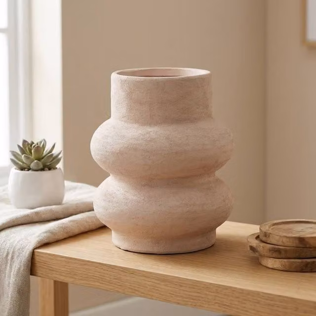 Garden Greatness Relica Stone Blanc Sculptured Vase in White, Beige and Multicolour, H 22.4 cm x W 18.9 cm x D 18.9 cm
