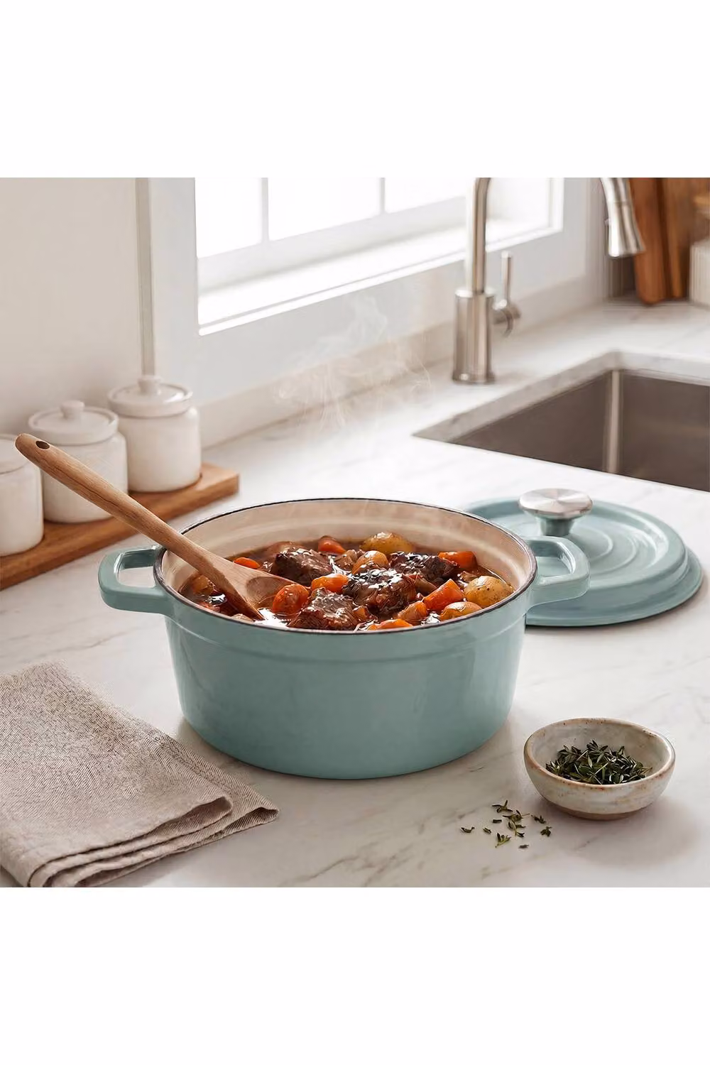 Living and Home Enamelled Cast Iron Dutch Oven Casserole Pot with Glass Lid, Green, 5 l – 2