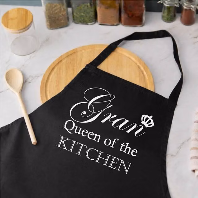 60 Second Makeover Gran Queen Of The Kitchen Black Apron for Women – 1