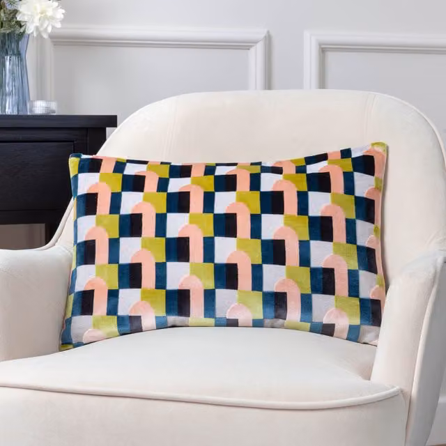 Paoletti Keela Cut Velvet Geometric Rectangular Polyester Filled Cushion in Pink and Green, W: 50 cm, H: 35 cm – 2