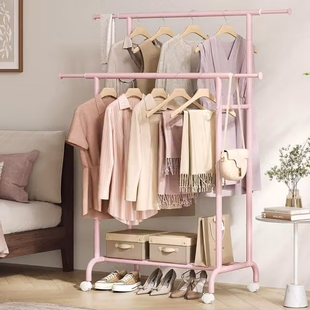 SONGMICS Double Metal Garment Rail with Lockable Wheels in Pink