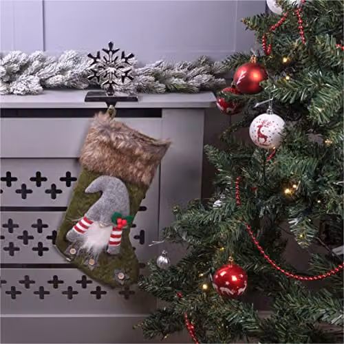 Netagon Luxury Green and White Gonk Christmas Hanging Stocking – 1