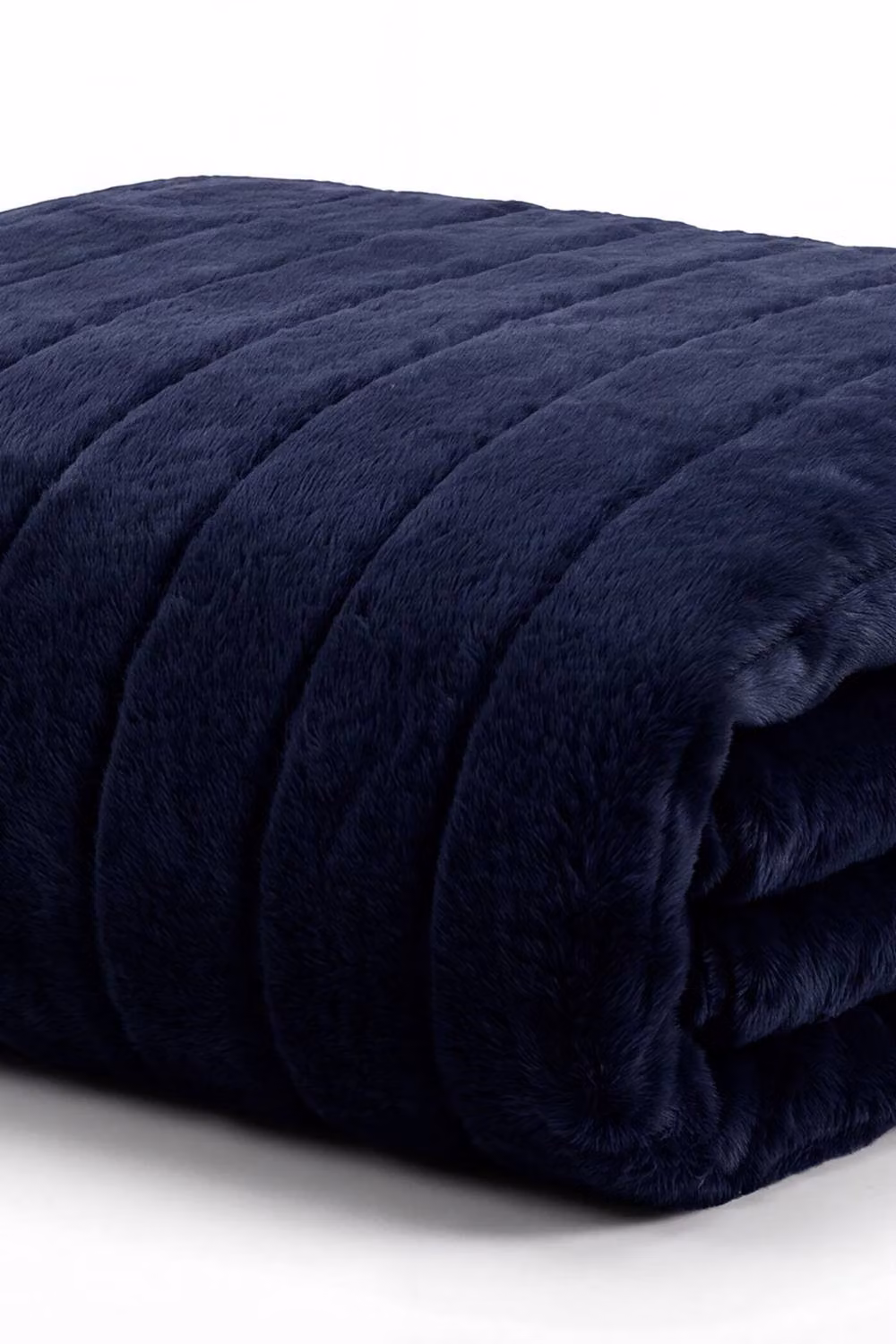 Deyongs Hockley Supersoft Faux Quilted Throw in Midnight Blue, W: 130 cm, D: 150 cm – 3