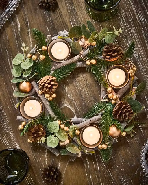 Dibor Eucalyptus and Cinnamon Round Christmas Centrepiece Tealight Holder, Green and Gold, Diameter: 30 cm – 1