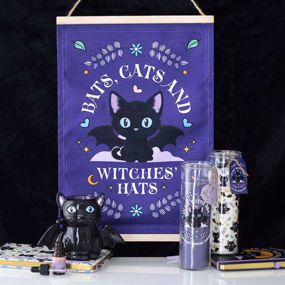 Uniqueful Cute & Creepy Cat Print Lavender Tube Candle, 550ml – 2