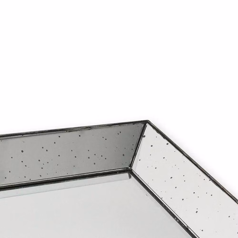 Hill Interiors Astor Distressed Mirrored Square Tray in Gold, W: 50 cm, D: 50 cm, H: 5 cm – 2