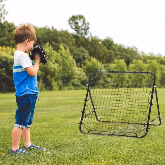 HOMCOM Football Rebounder in Black Steel