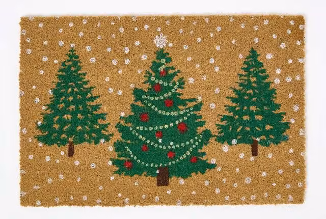 Homescapes Christmas Trees Coir Doormat, Brown, W: 60 cm, D: 40 cm