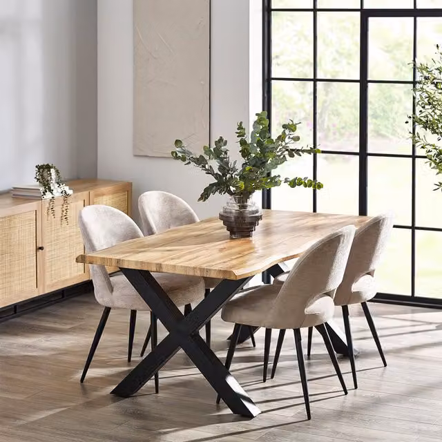 Julian Bowen Harvey Rectangular Dining Table in Oak and Black