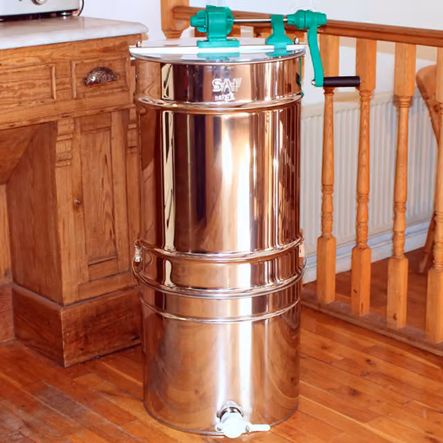 Actiasbee Manual 4-Frame Honey Extractor in Silver Stainless Steel