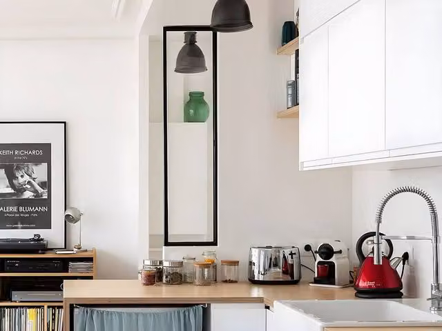 Vente-unique BAYVIEW Powder-Coated Aluminium and Glass Partition, Black, W: 105 cm, H: 30 cm – 1