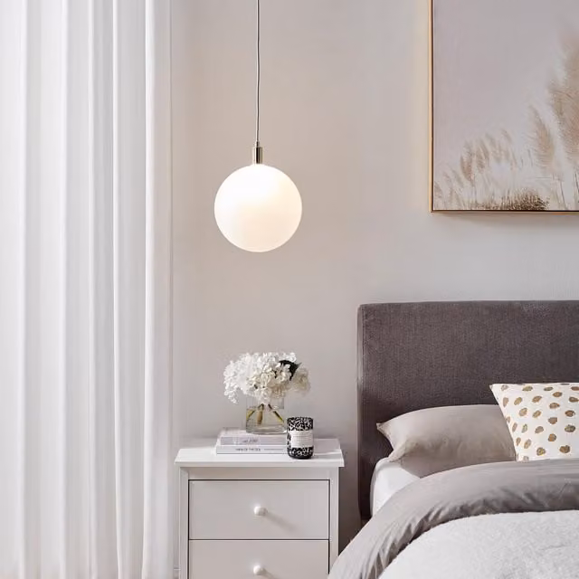 FurnitureboxUK Martha Art Deco Pendant Light in Brushed Brass with Gold Frosted Glass Globe