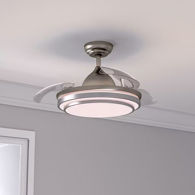 Livingandhome Retractable 3-Blade LED Ceiling Fan Light with Remote Control and Timer in Silver