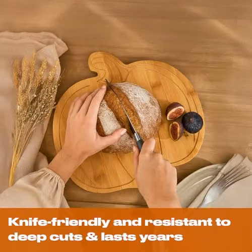 OHS Bamboo Pumpkin Serving Board in Brown, 30 cm – 2